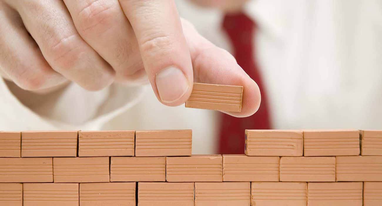 What Can a Party Wall Delay Actually Cost a Project Oswaldtwistle?